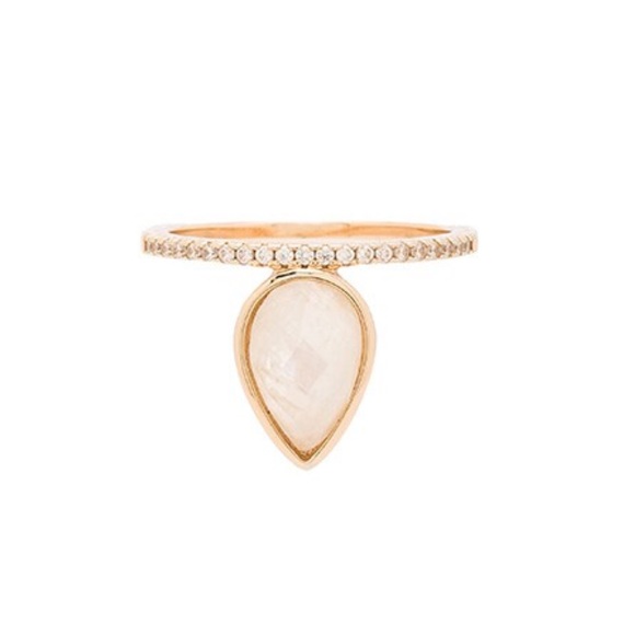Melanie Auld Teardrop Stacking Ring in Moonstone & Gold - Picture 3 of 6